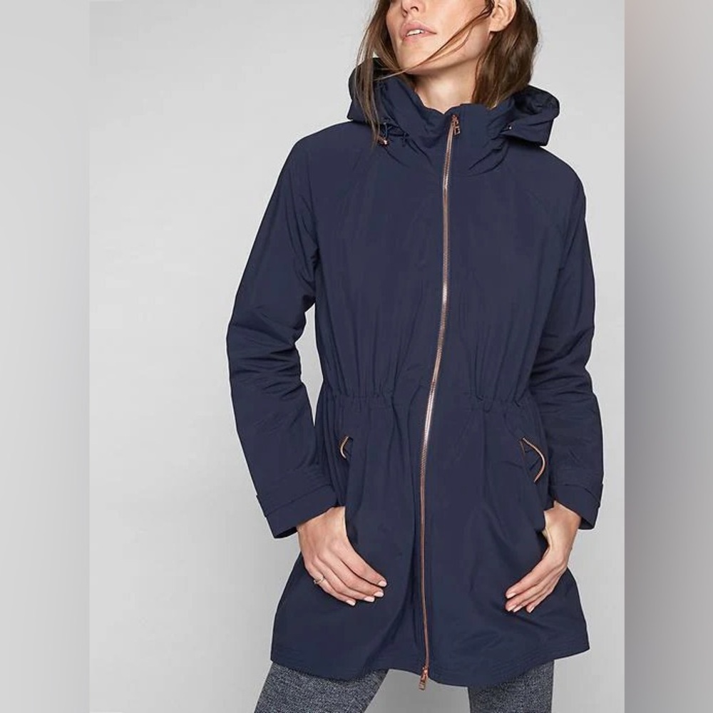 Athleta Misty Hooded Water Resistant Jacket in Navy and Rose Gold